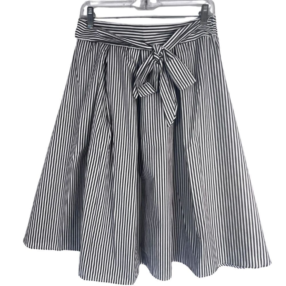 See You Monday Gray & White Striped‎ Tie Waist Circle Skirt Preppy Size Large